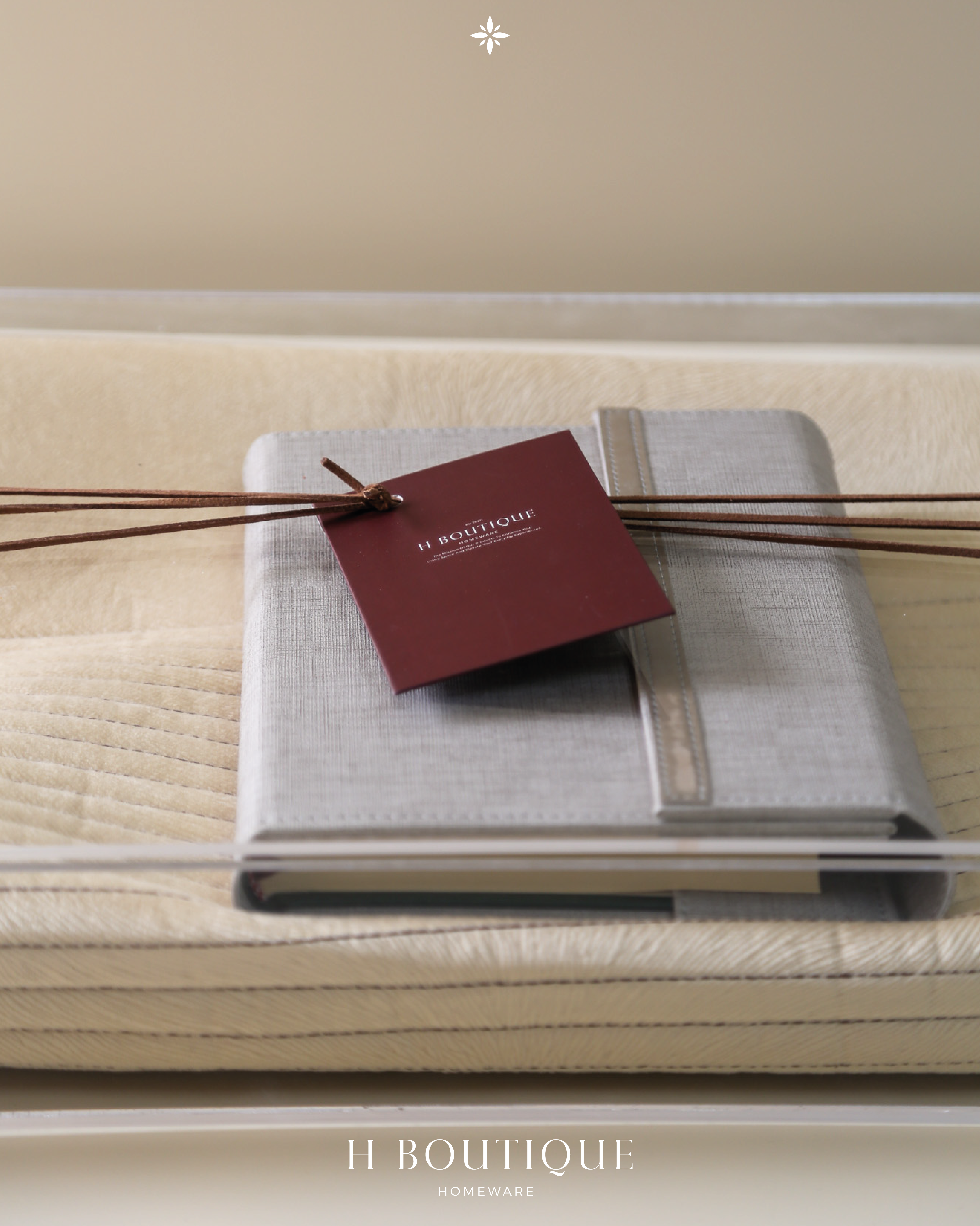 ALYAQEEN GIFTING - BONE