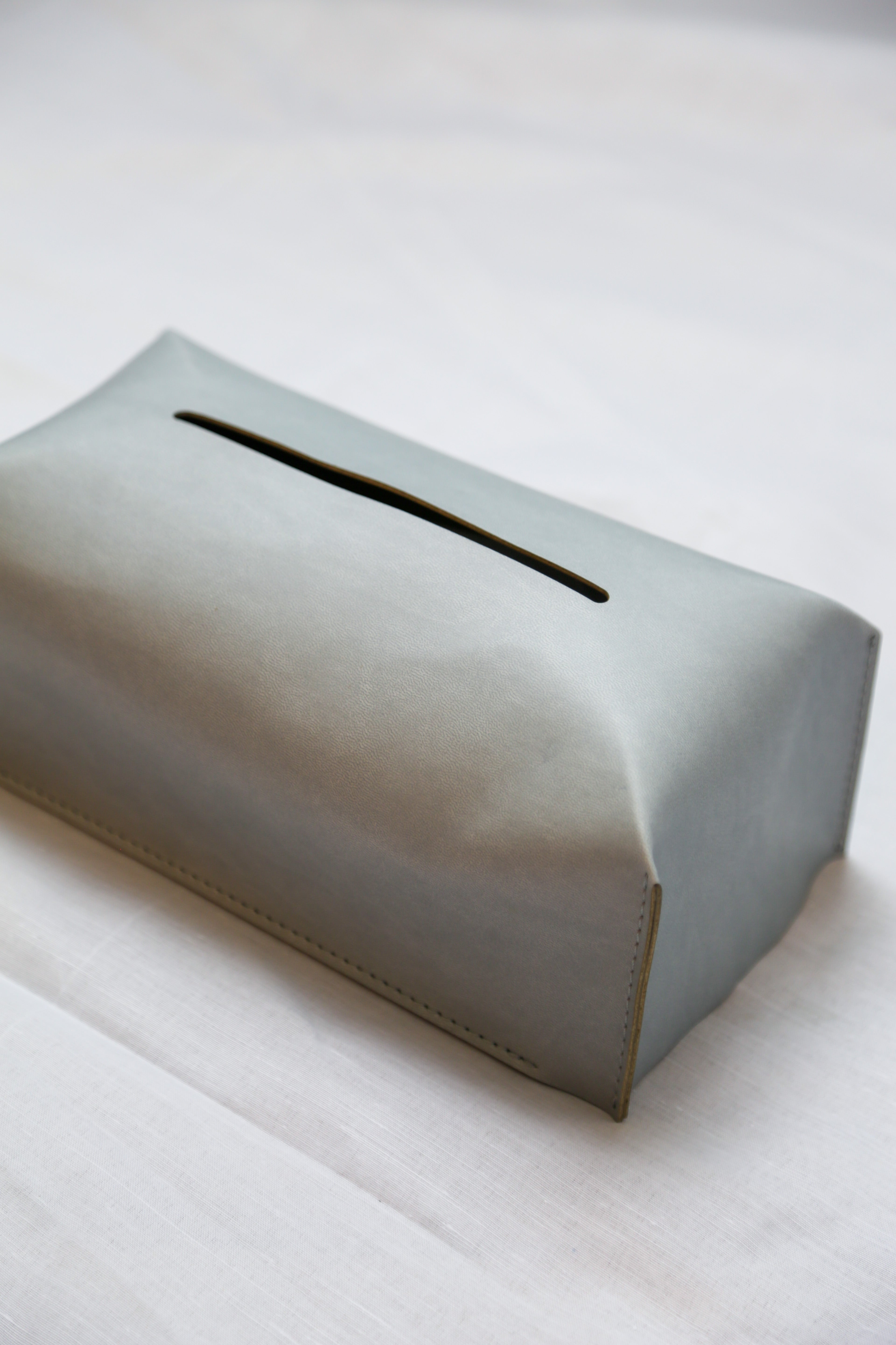 Leather Tissue box Gray